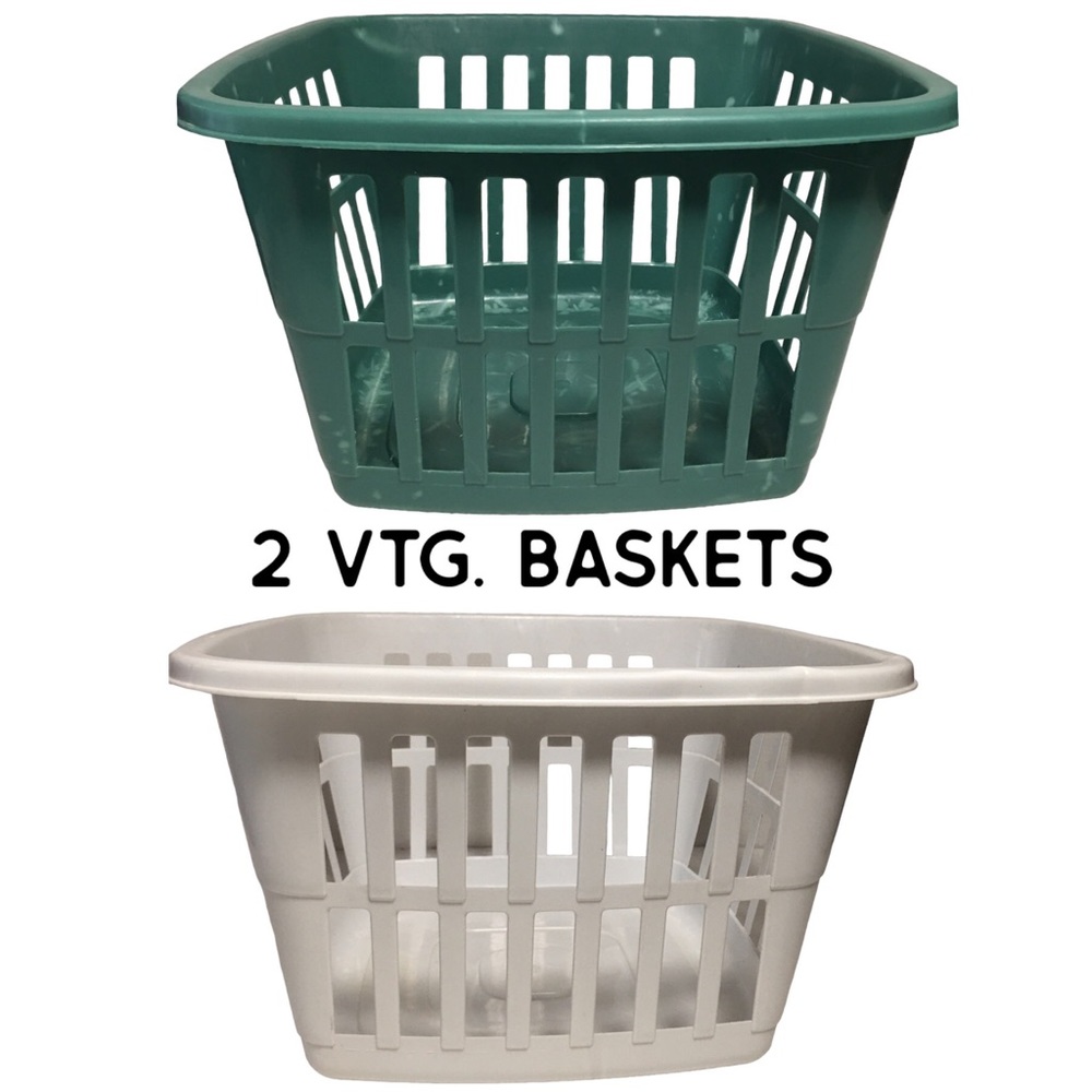 2 MCM RETRO VTG Rubbermaid Plastic Laundry Basket Hamper Green & White t…
